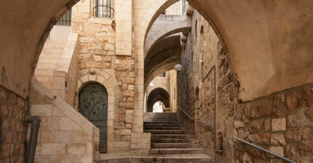 לגלות את לב ירושלים חקר ההיסטוריה, התרבות והרוחניות שלה